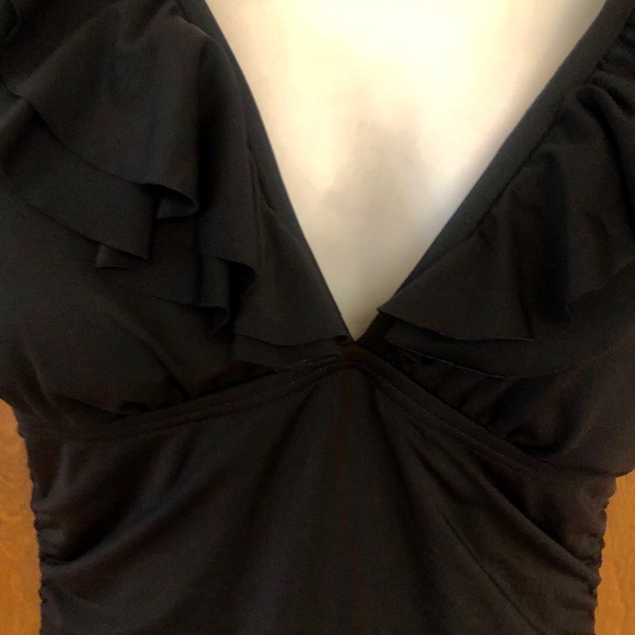 Kenneth Cole Reaction Black Ruffled Swim Dress Lg - Picture 4 of 10